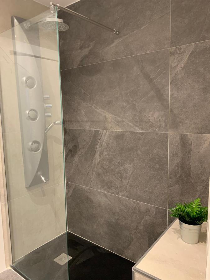 Apartamentos Santullano 1 오비에도 외부 사진