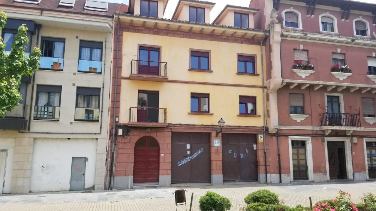 Apartamentos Santullano 1 오비에도 외부 사진